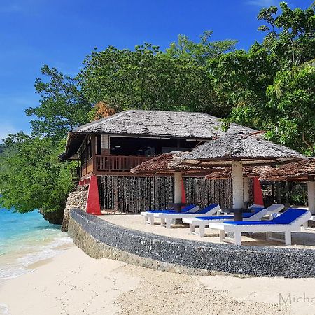 Prince John Dive Resort Donggala Экстерьер фото